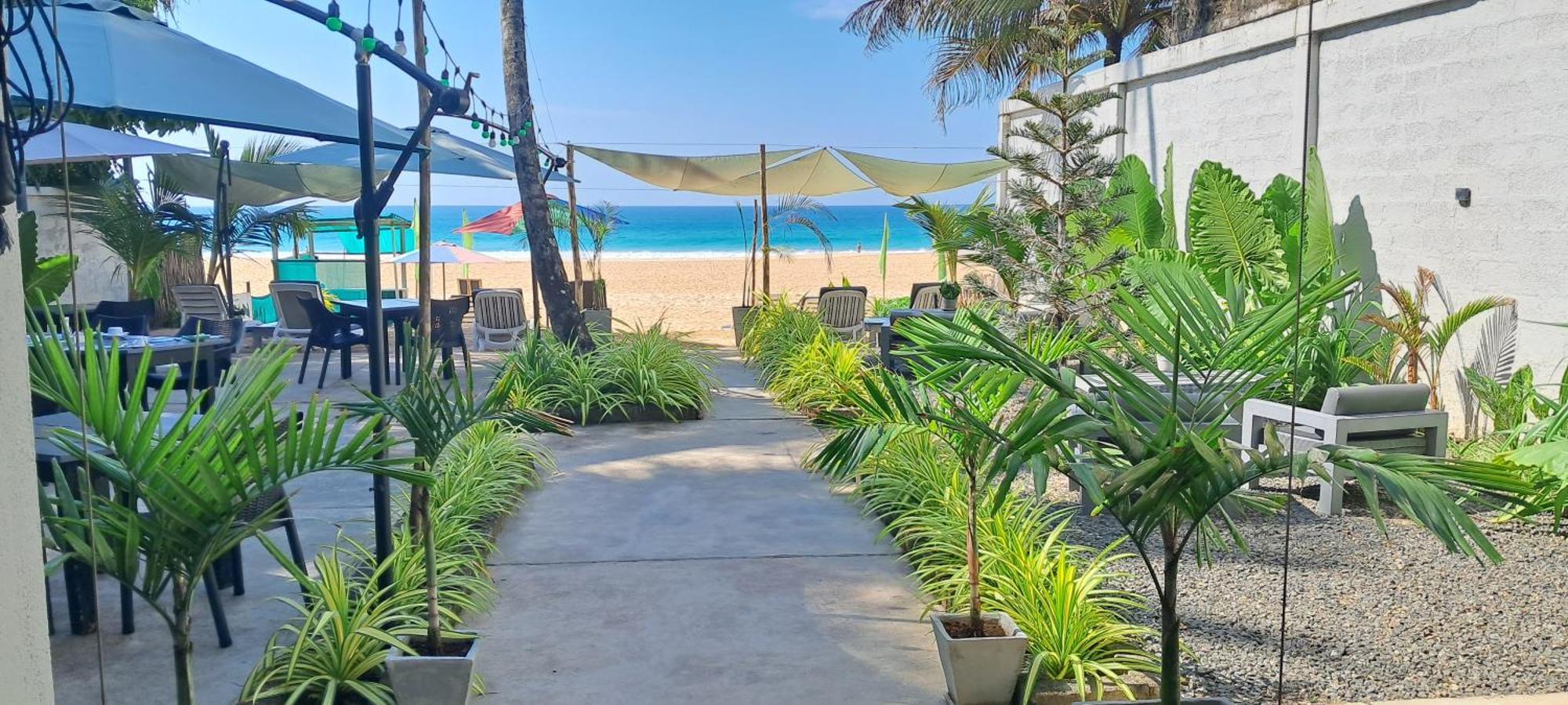 Josan Villa With A Glorious Beach And Sea View Habaraduwa Central Exteriér fotografie